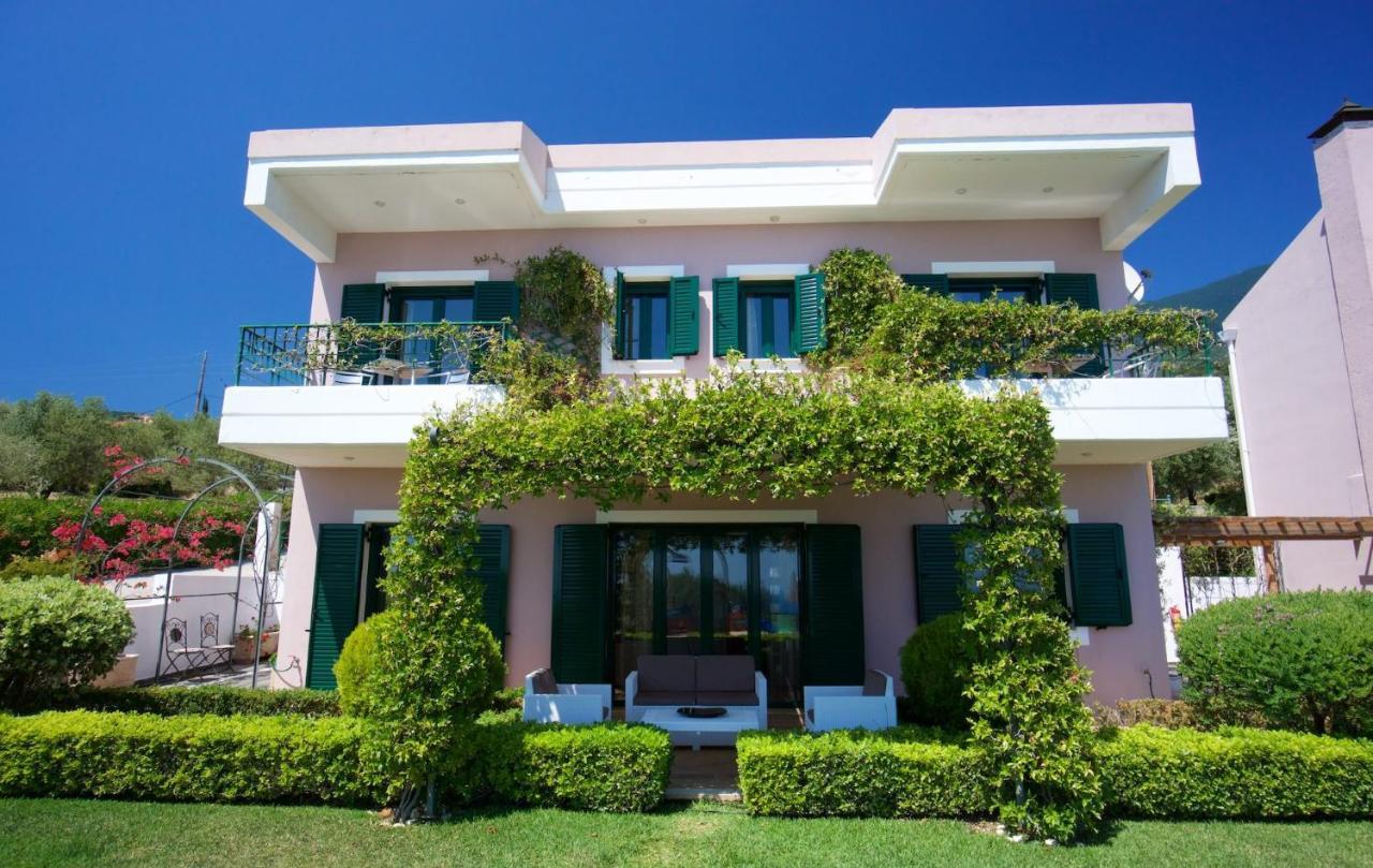 Mousata Lucia Simona Villas מראה חיצוני תמונה