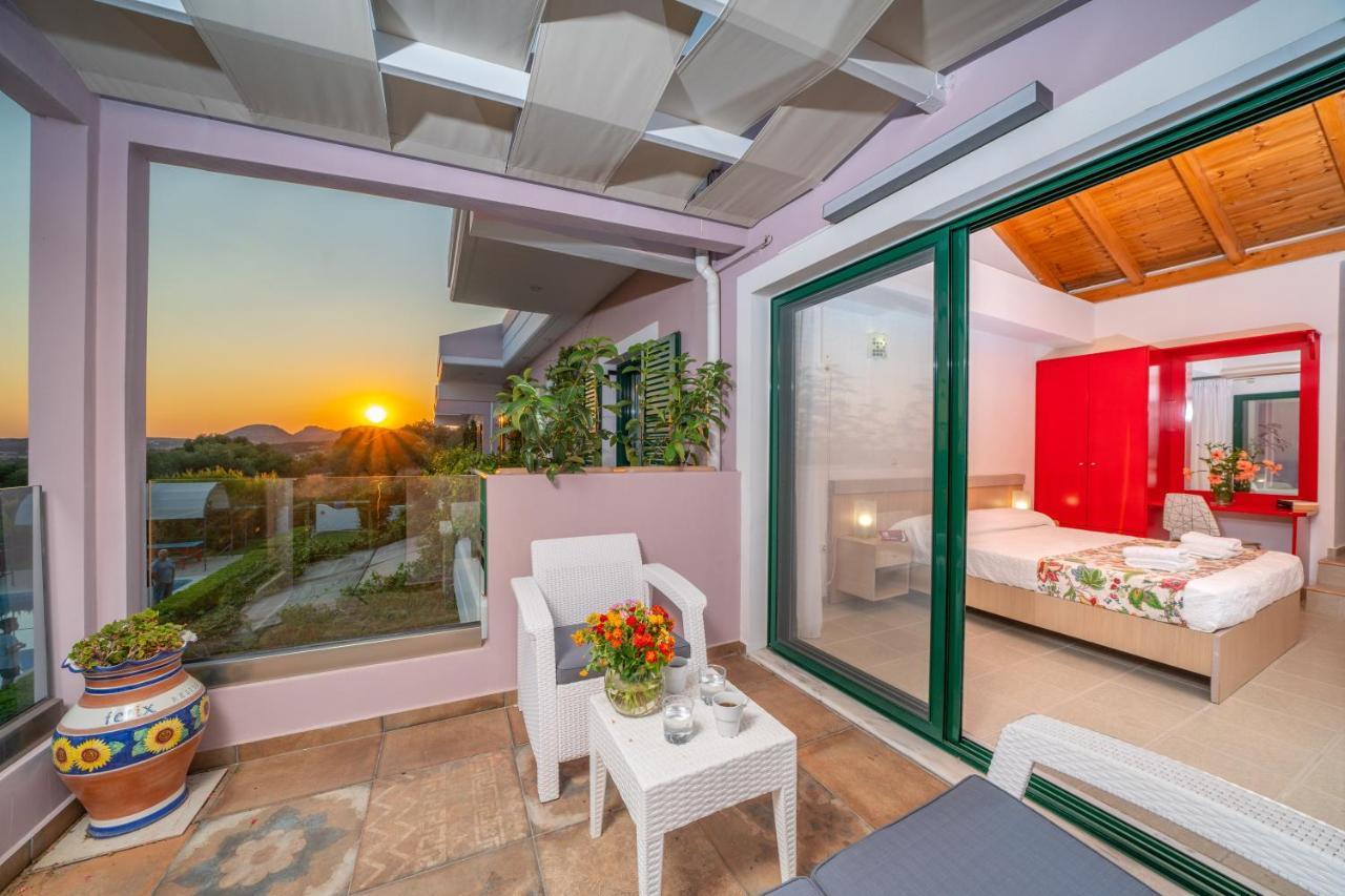 Mousata Lucia Simona Villas מראה חיצוני תמונה
